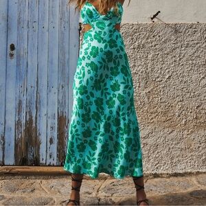 Dress Beautiful , NEW